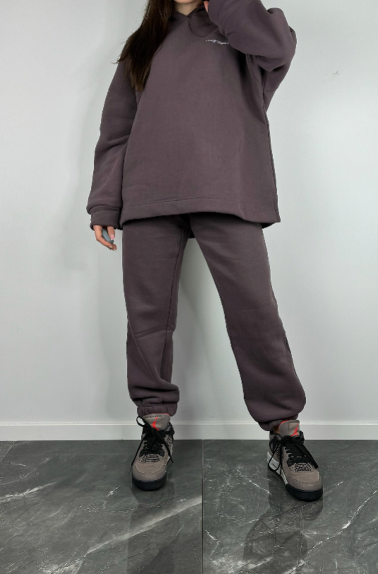 Коричневый костюм оверсайз из флиса-двойки