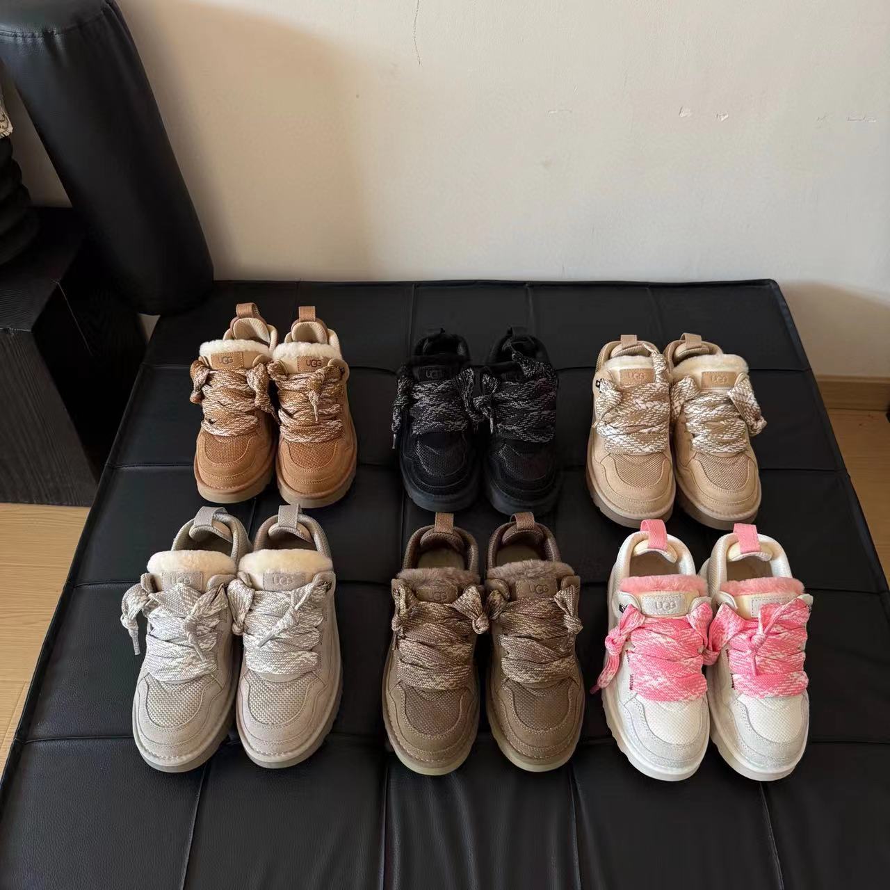 UGG Lowmel zamšādas augstpapēžu kedas