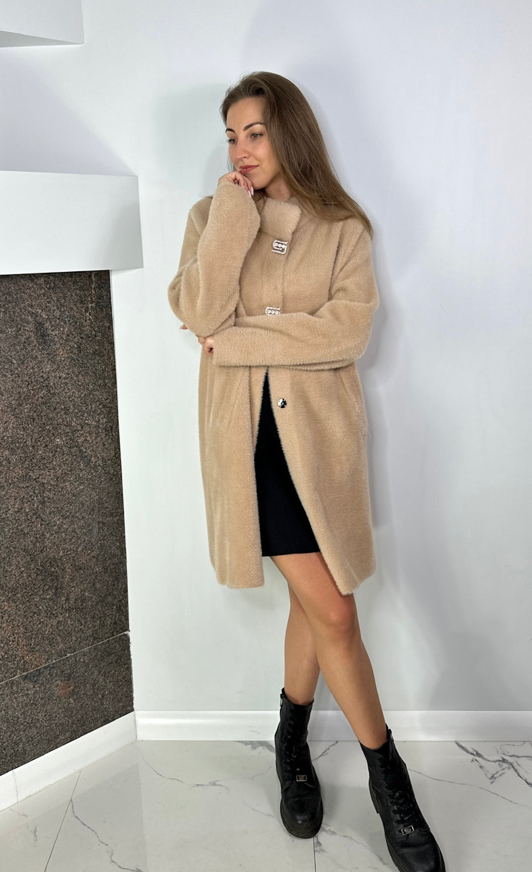 Bēšs Alpaka mētelis