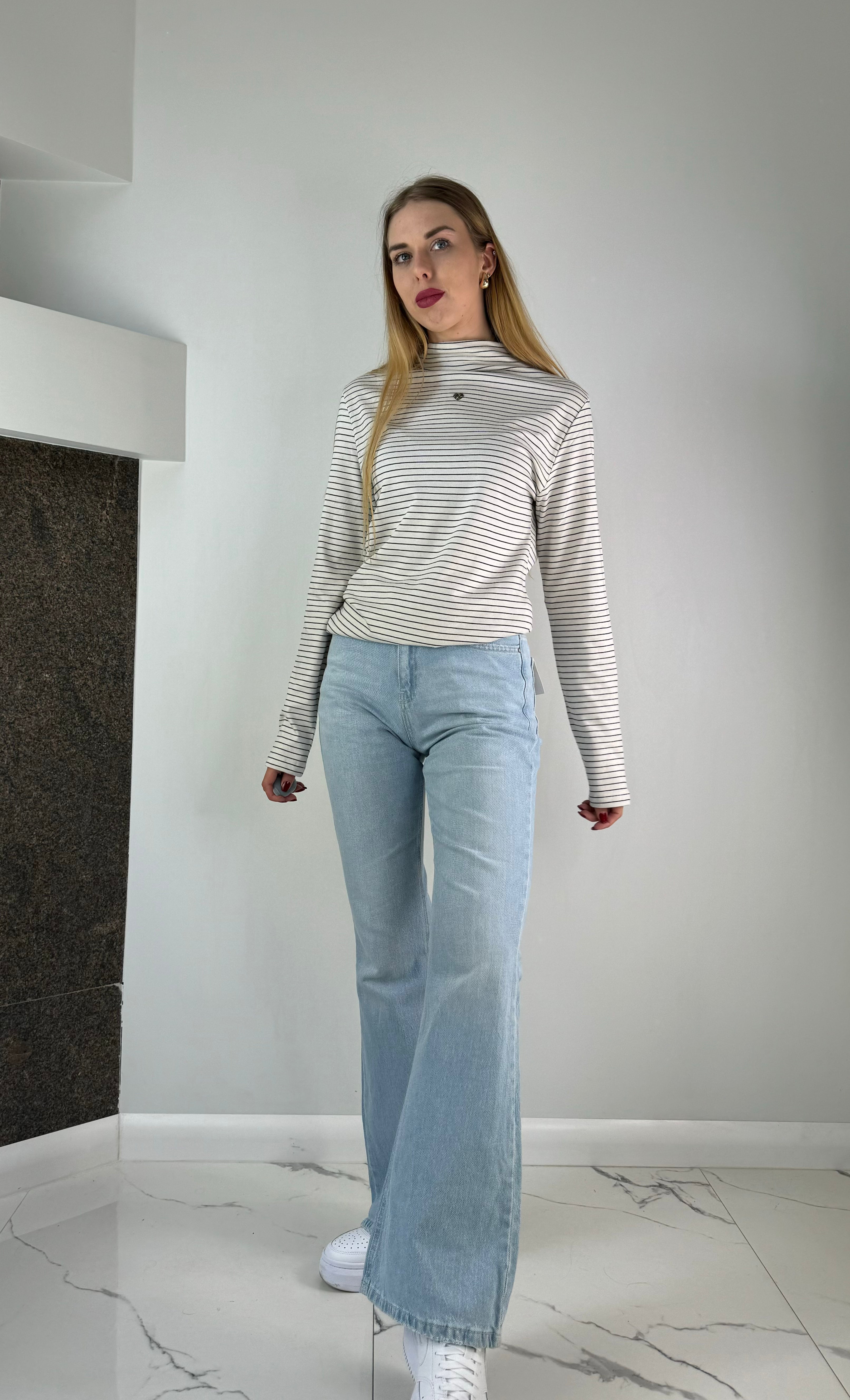 Синие джинсы