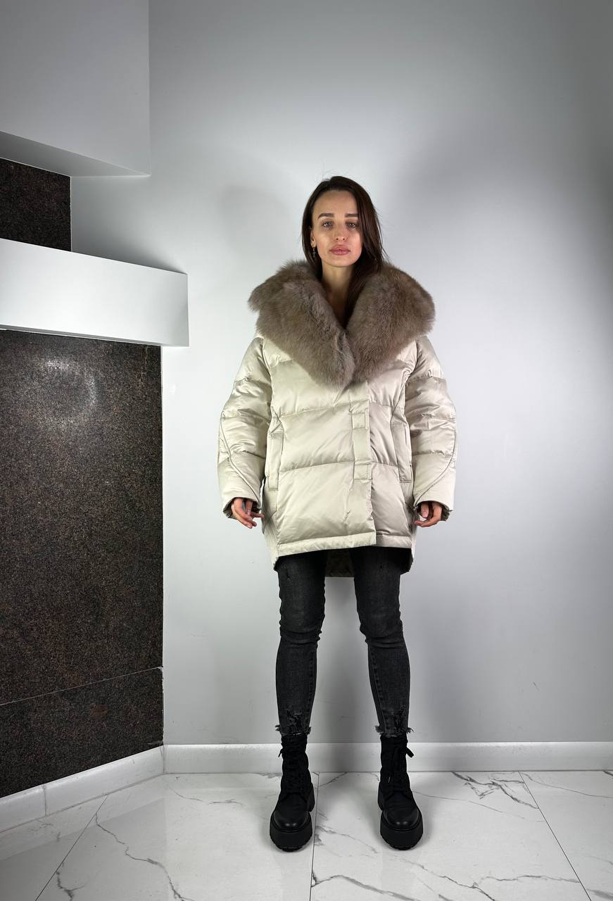 Bēša dūnu jaka ar bēšu mākslīgo kažokādu Lucky sievietēm Baltic 80 cm