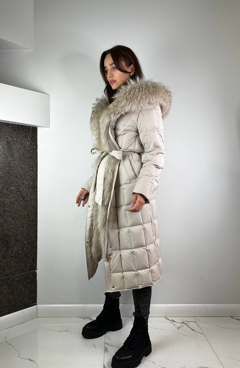 Sieviešu dūnu jaka Light Beige Squares Baltic 110 cm