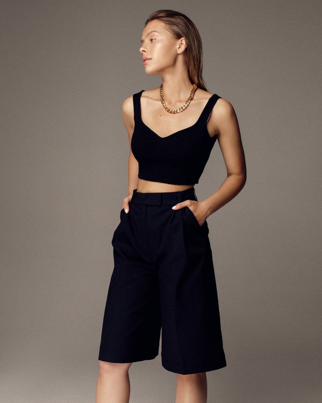 Garie bermudu šorti