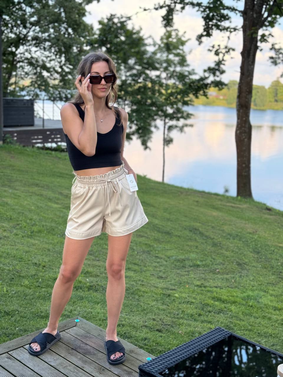 Bēši ECO Ādas šorti