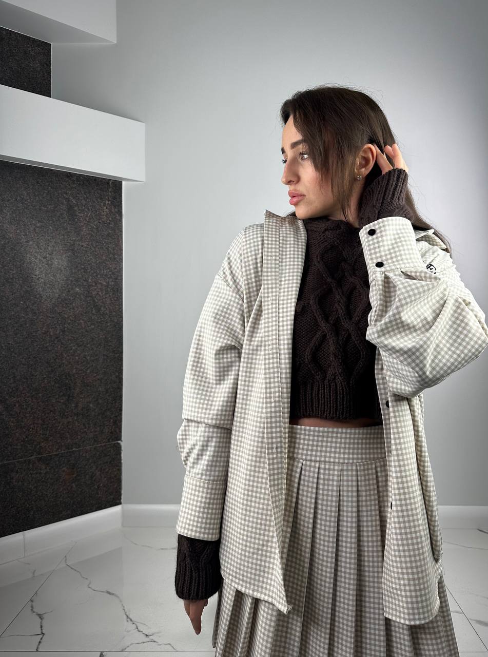 Beigie suits Set Shirt + Skirt