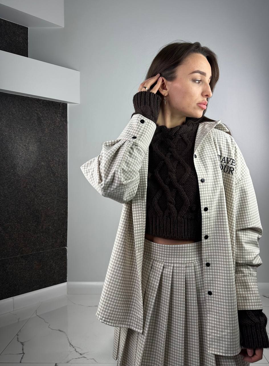 Beigie suits Set Shirt + Skirt