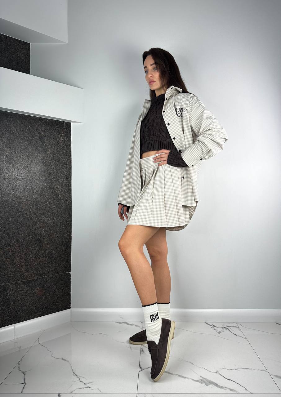 Beigie suits Set Shirt + Skirt