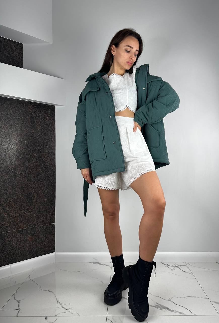 Zaļa kokvilnas jaka sievietēm