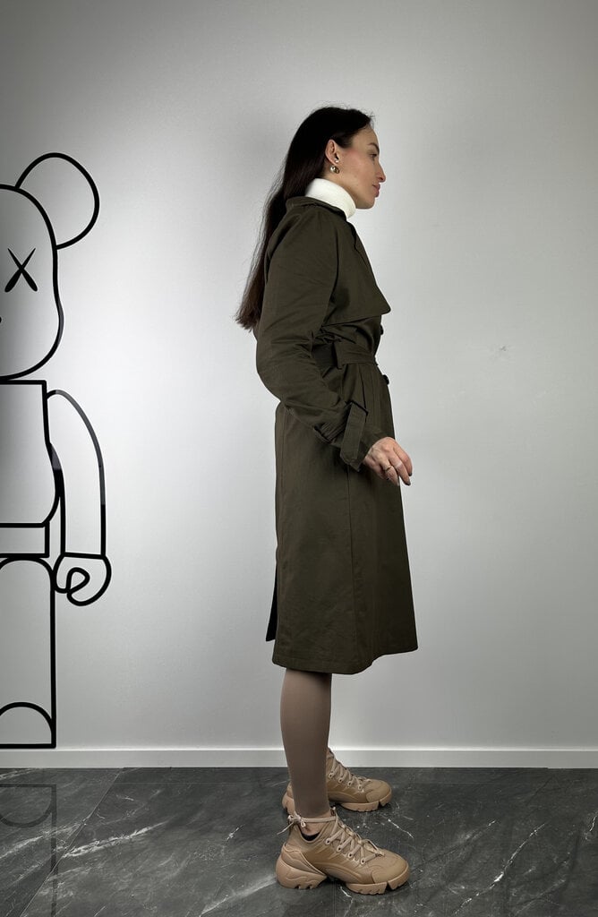 Brūns Klasisks trencis