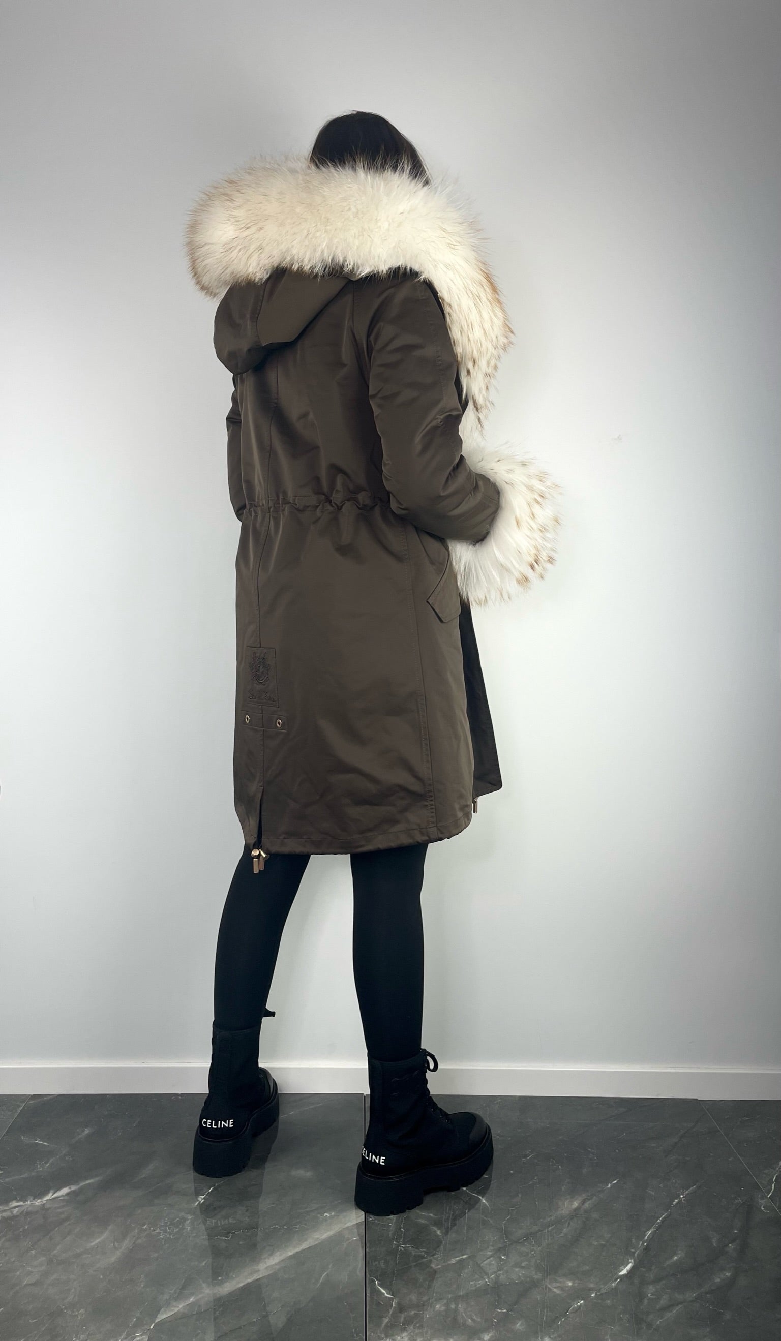 Women's PARKA LUX Brown (TT13) with white-yellow fur (M18) / Rex 95 cm