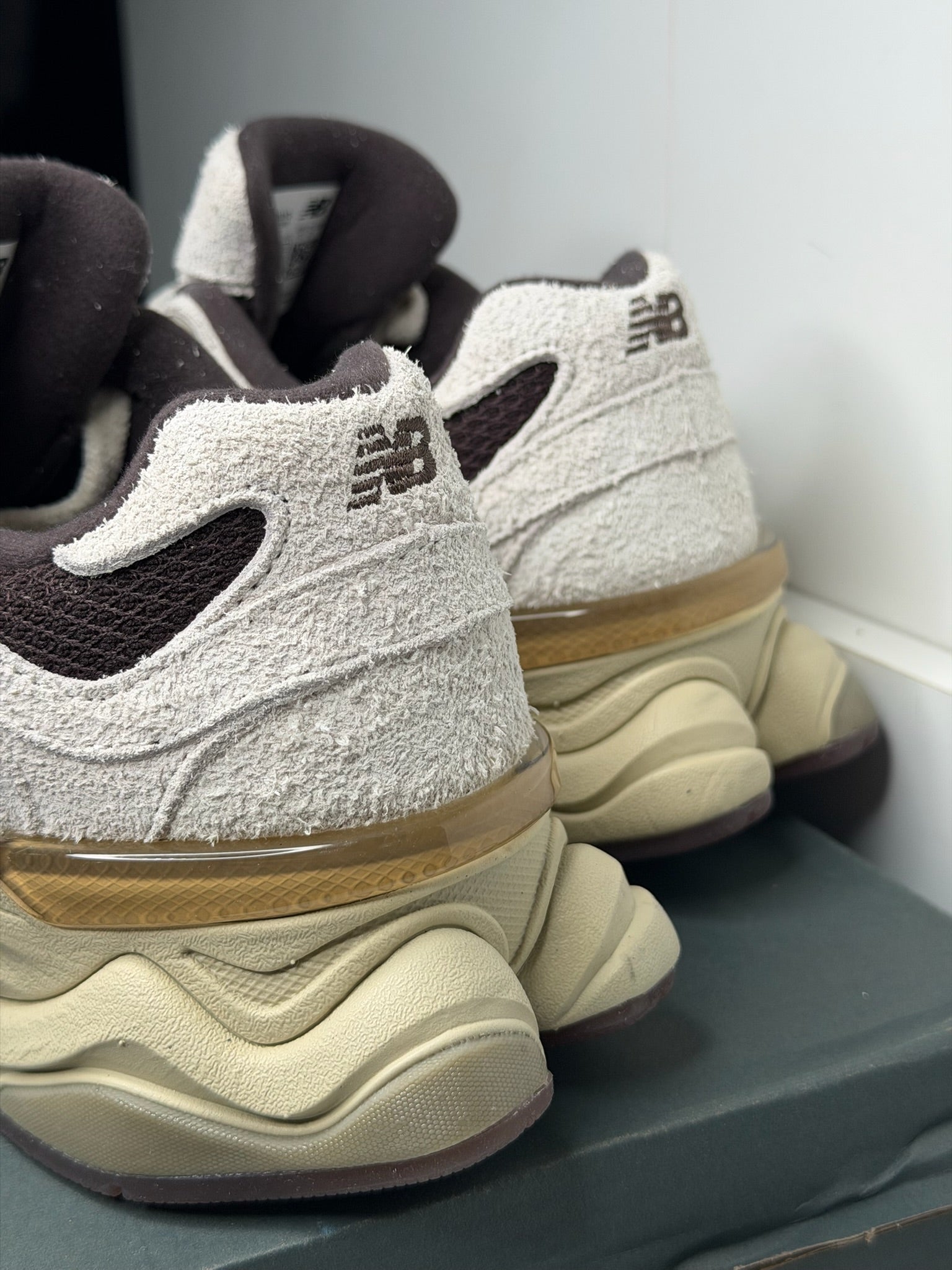 New Balance 9060 Sydney McLaughlin-Levrone Linen Black Coffee