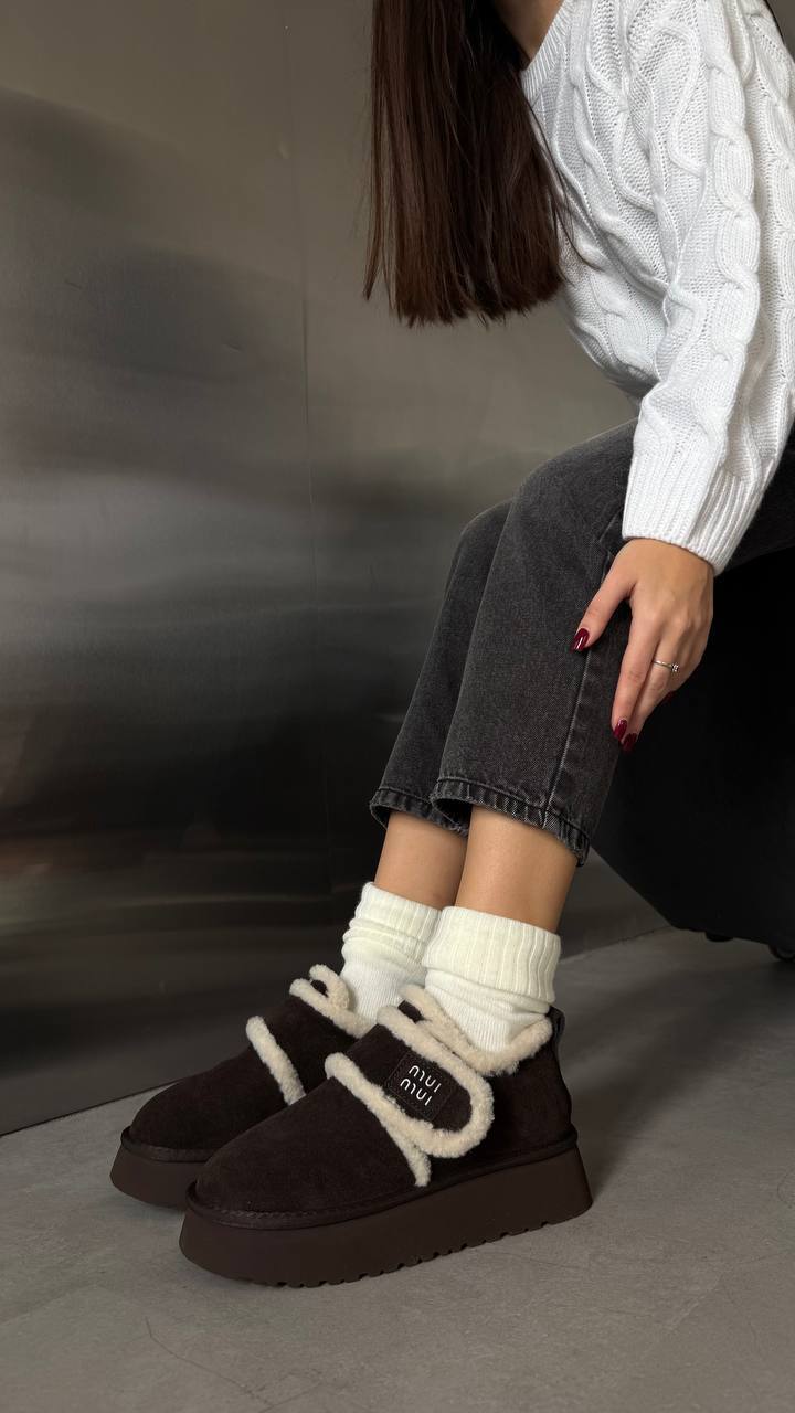 Natural Suede Winter Boots with Fur – Chocolate
