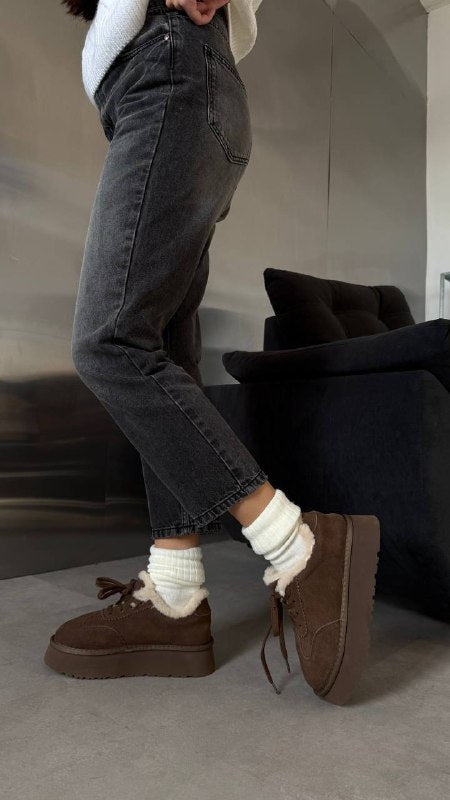 Natural Suede Winter Platform Boots – Chocolate