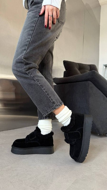 Natural Suede Winter Platform Boots – Chocolate / Black / Beige