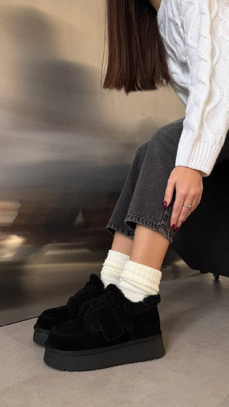 Natural Suede Winter Platform Boots – Chocolate / Black / Beige