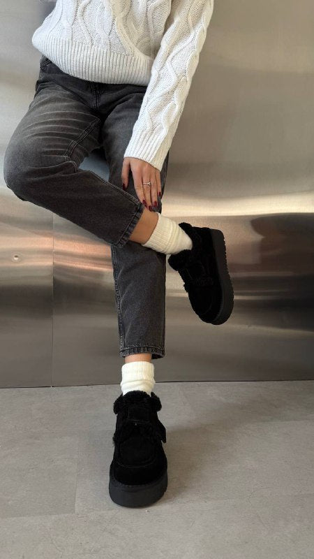 Natural Suede Winter Platform Boots – Chocolate / Black / Beige