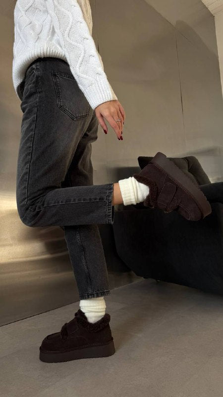 Natural Suede Winter Platform Boots – Chocolate / Black / Beige