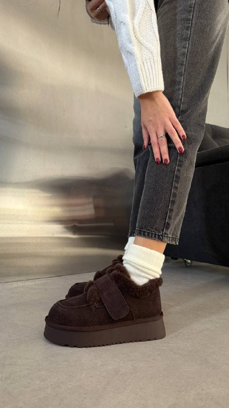 Natural Suede Winter Platform Boots – Chocolate / Black / Beige