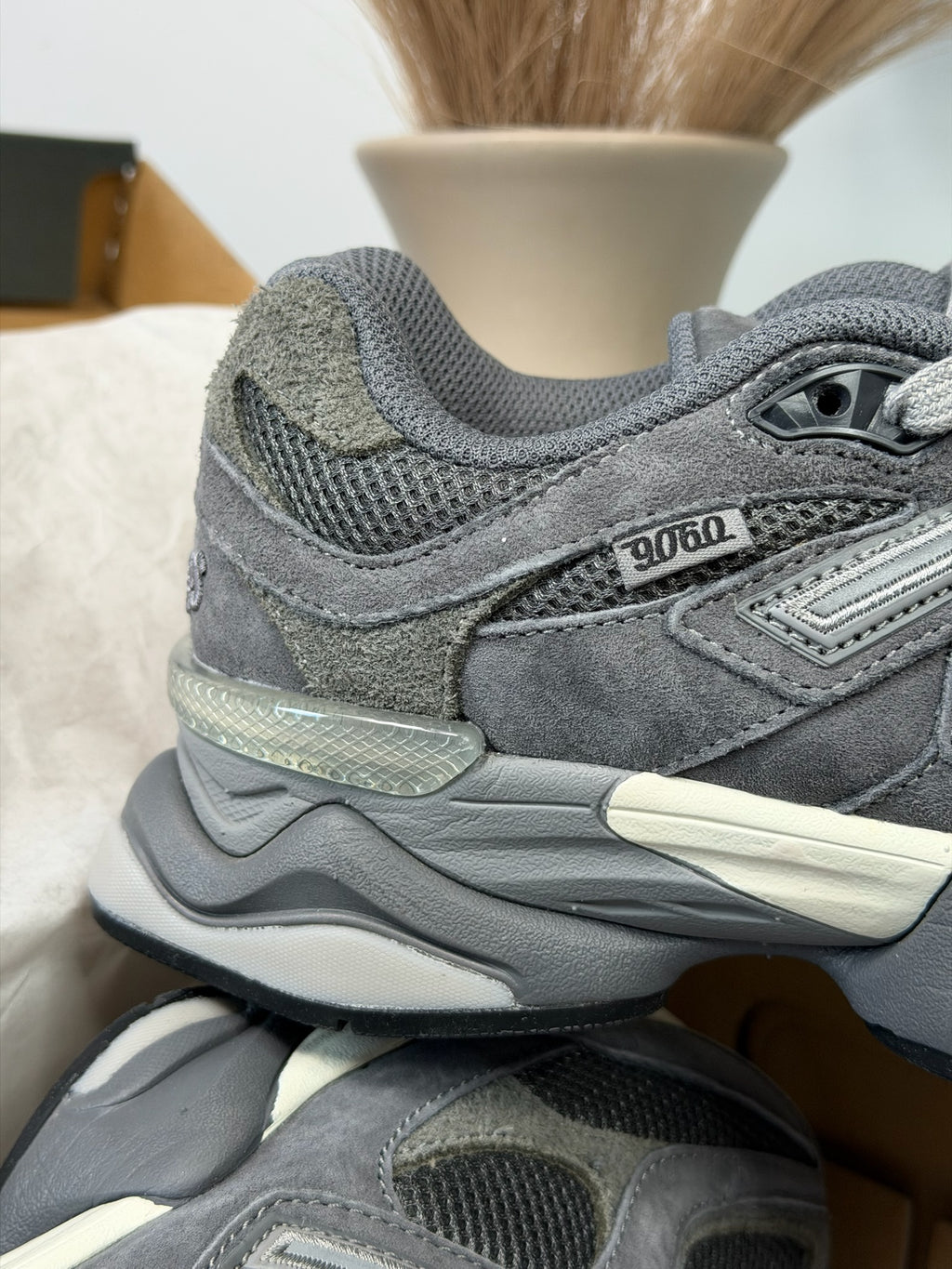 New Balance 9060
