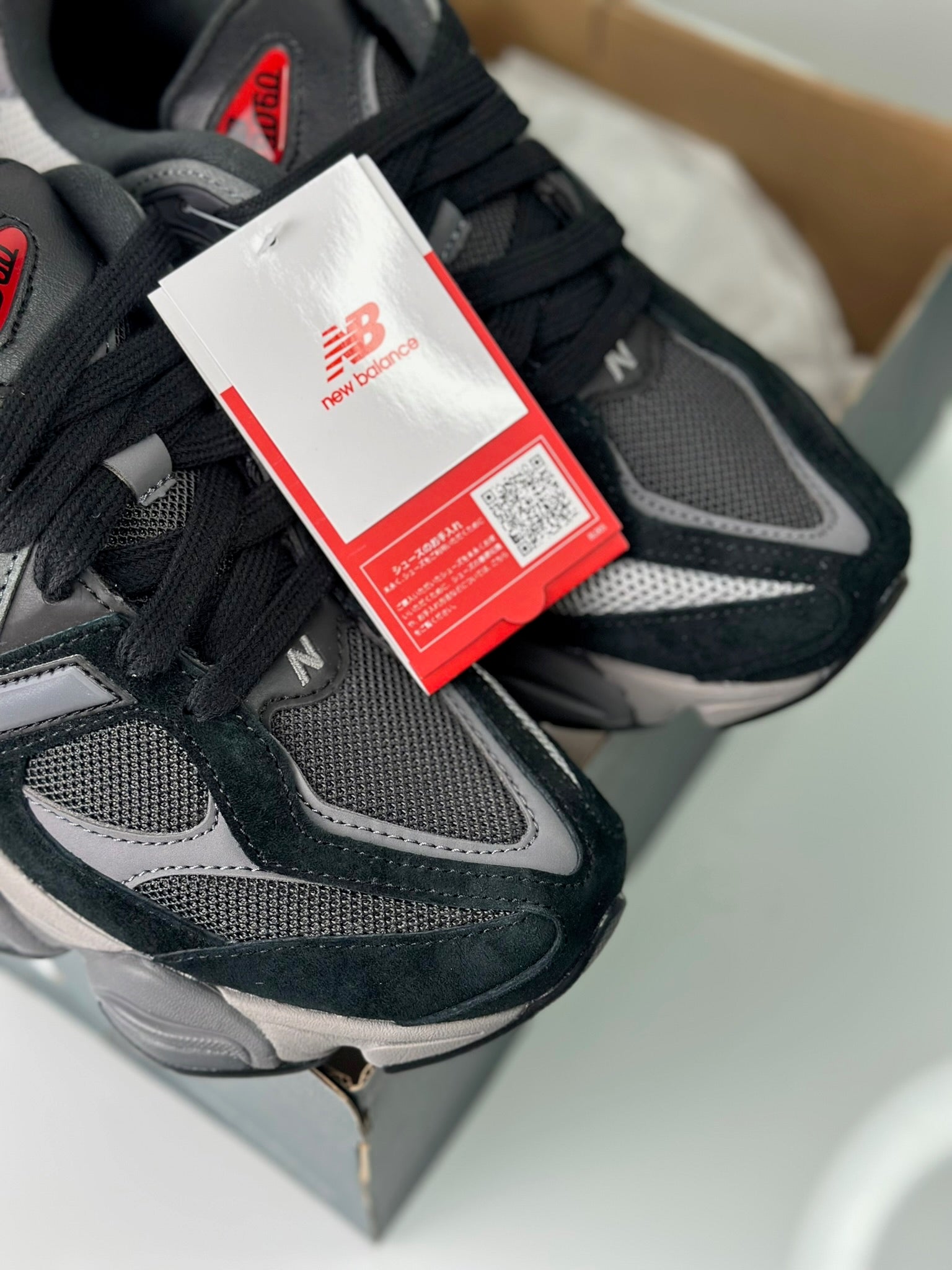 New Balance 9060