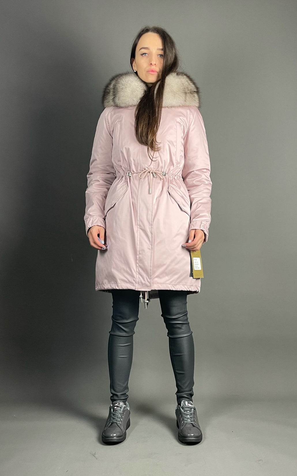 PARKA LUX Pink krāsa (194) ar balti melnu lapsas kažokādu (M16) / Rex sievietēm 95 cm