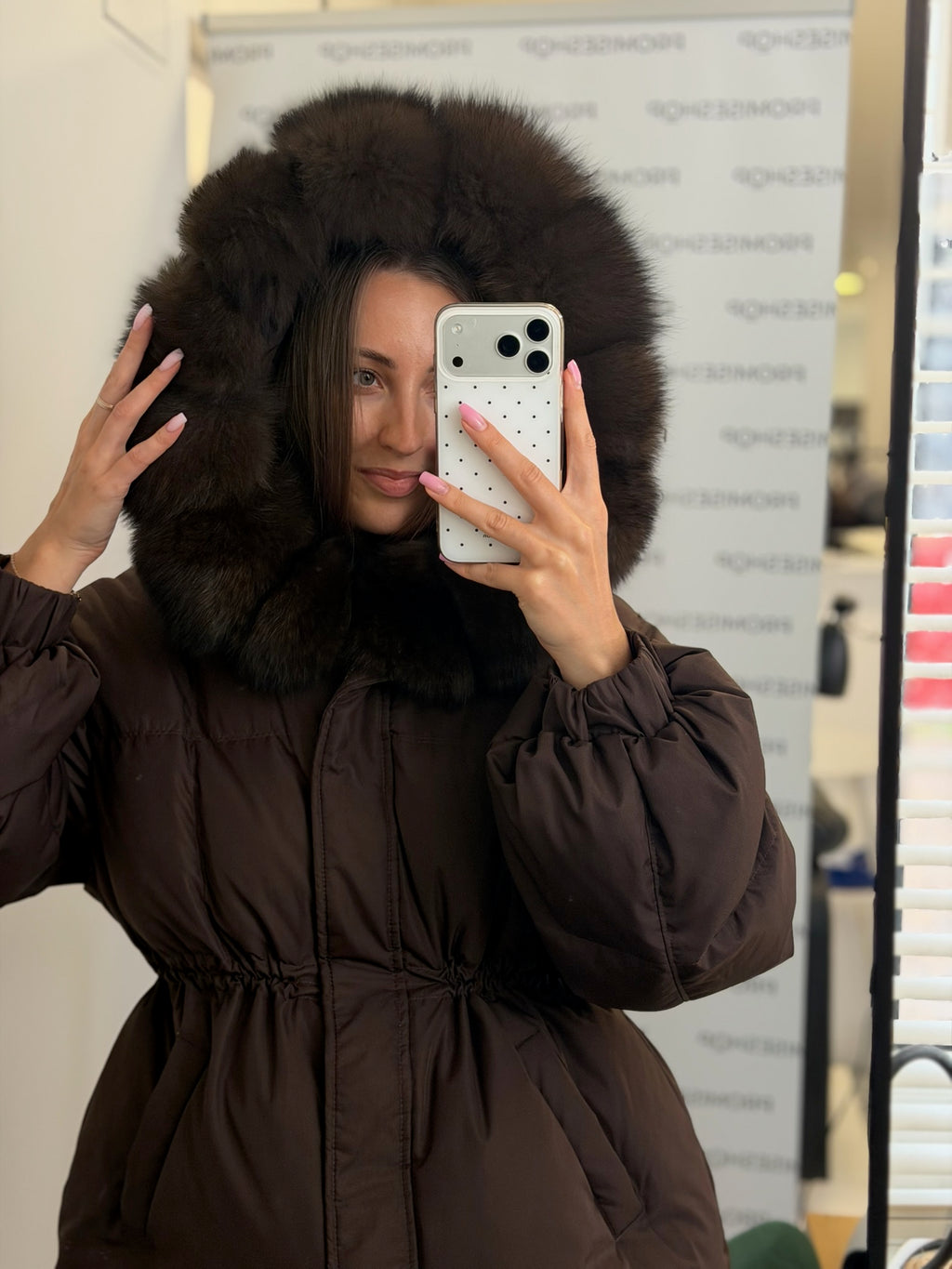DOWN JACKET FOR WOMAN