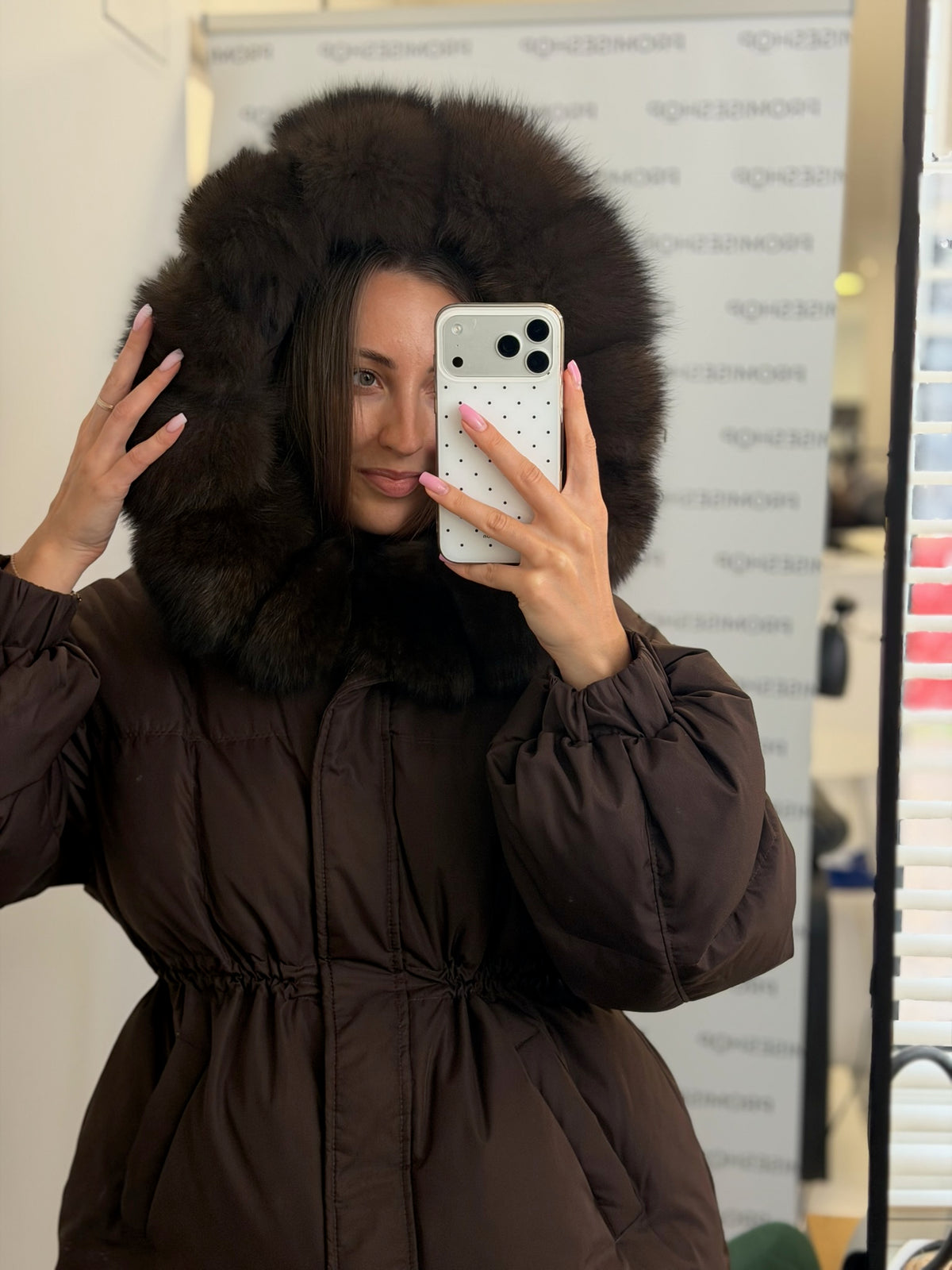 DOWN JACKET FOR WOMAN