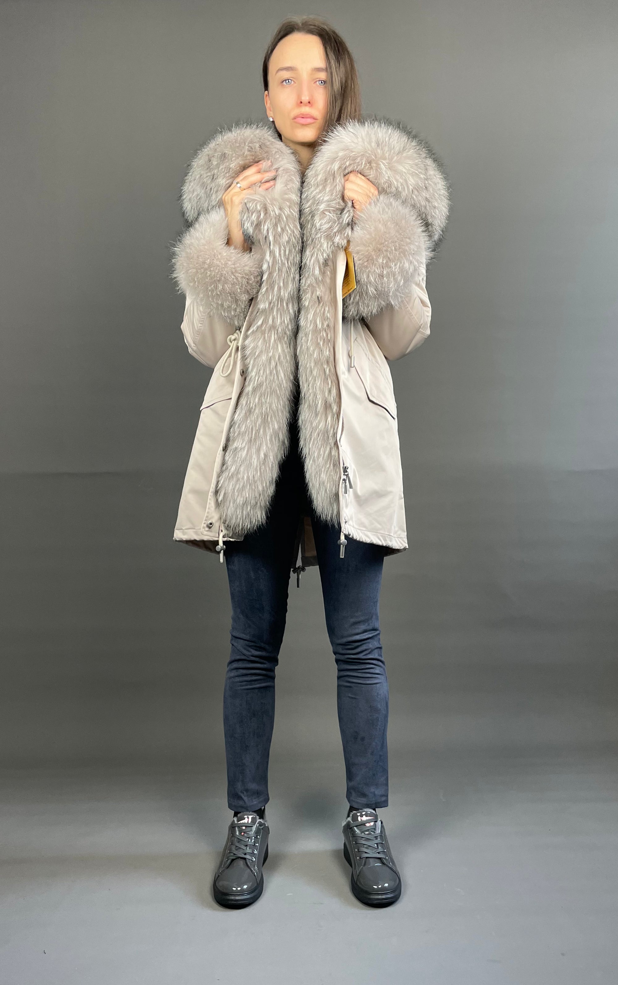 Parka LUX Beige (23) / Beige Jenots kažokāda (M55) / Rex sievietēm 95 cm