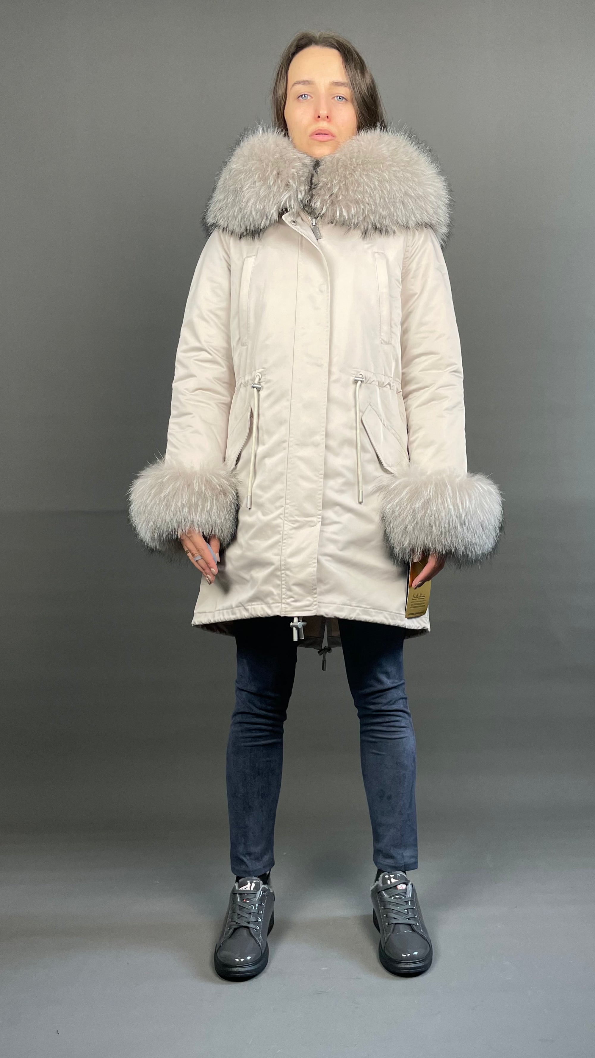 Parka LUX Beige (23) / Beige Jenots kažokāda (M55) / Rex sievietēm 95 cm