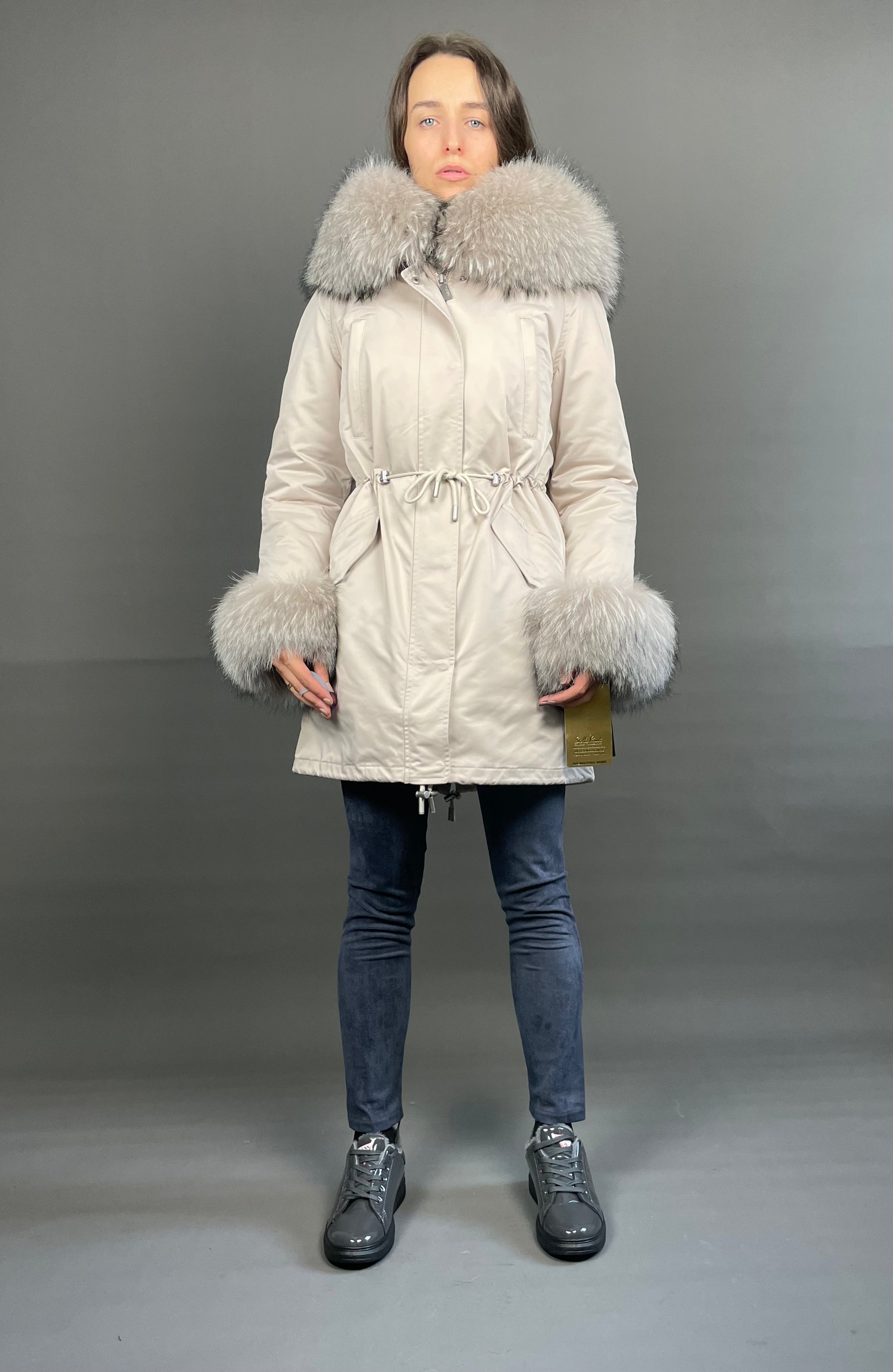 Parka LUX Beige (23) / Beige Jenots kažokāda (M55) / Rex sievietēm 95 cm