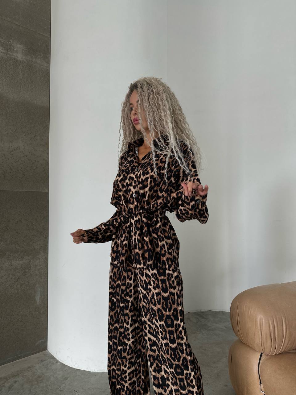 TWO-PIECE LEOPARD PRINT SET BROWN (SHIRT AND PANTS)