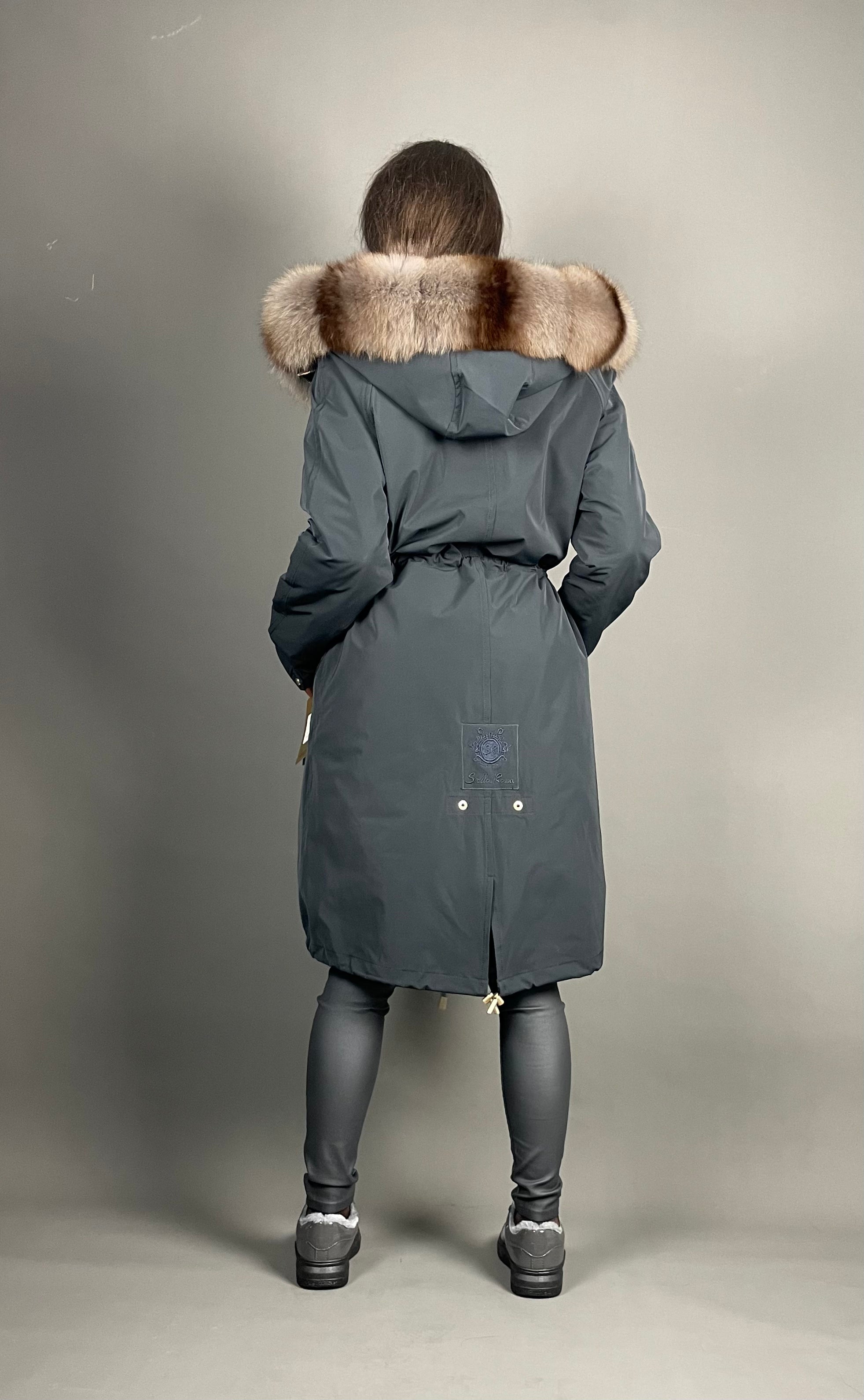 PARKA LUX Graphite ar gaiši brūnu Artic kažokādu un oderi Rex rabuti kažokāda sievietēm 103 cm