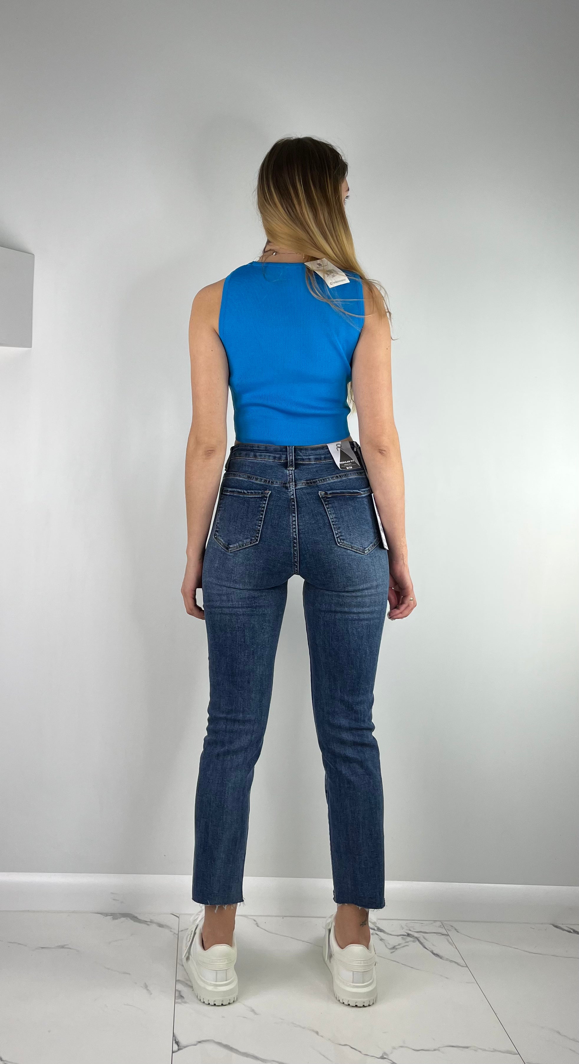 BLUE JEANS