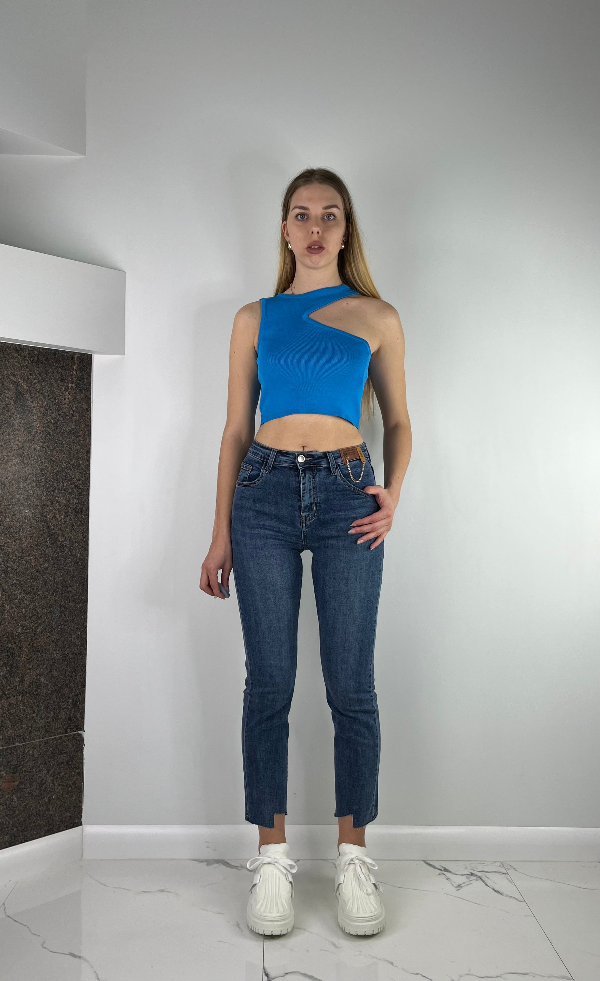 BLUE JEANS