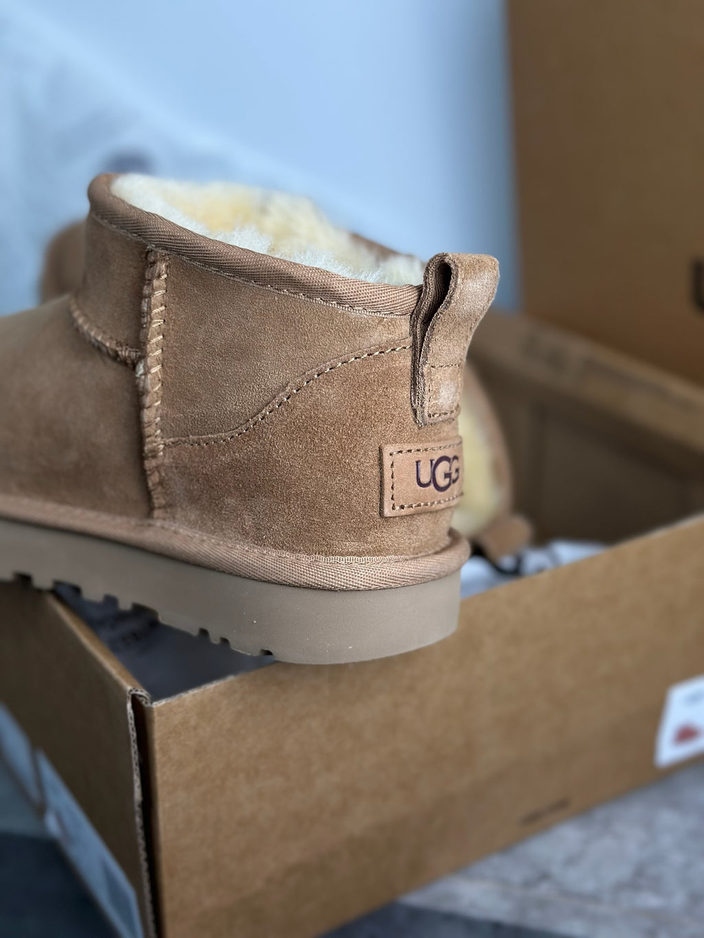 UNISEX UGG Classic Ultra Mini Boots grey