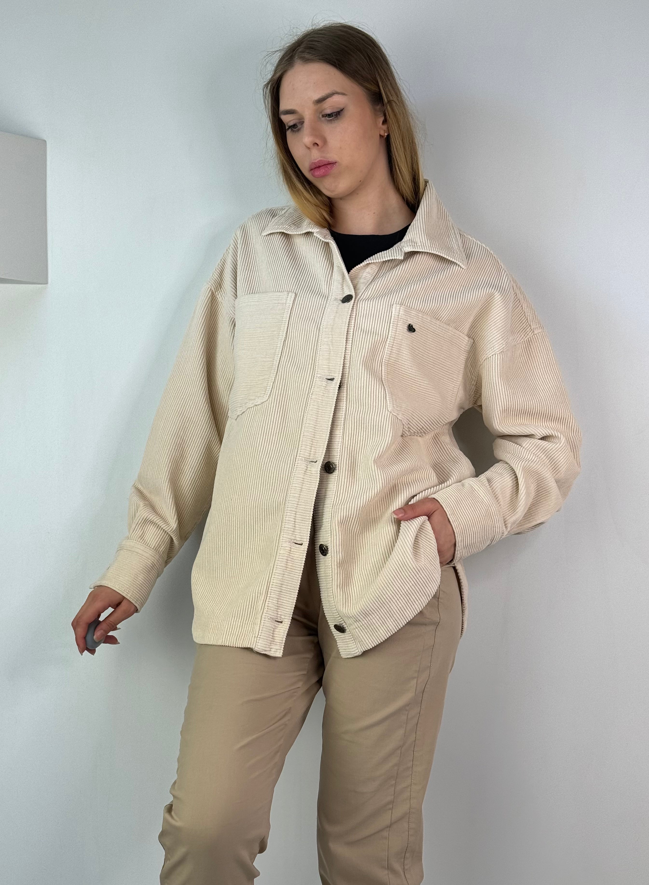 Beigie Micro velvet Shirt