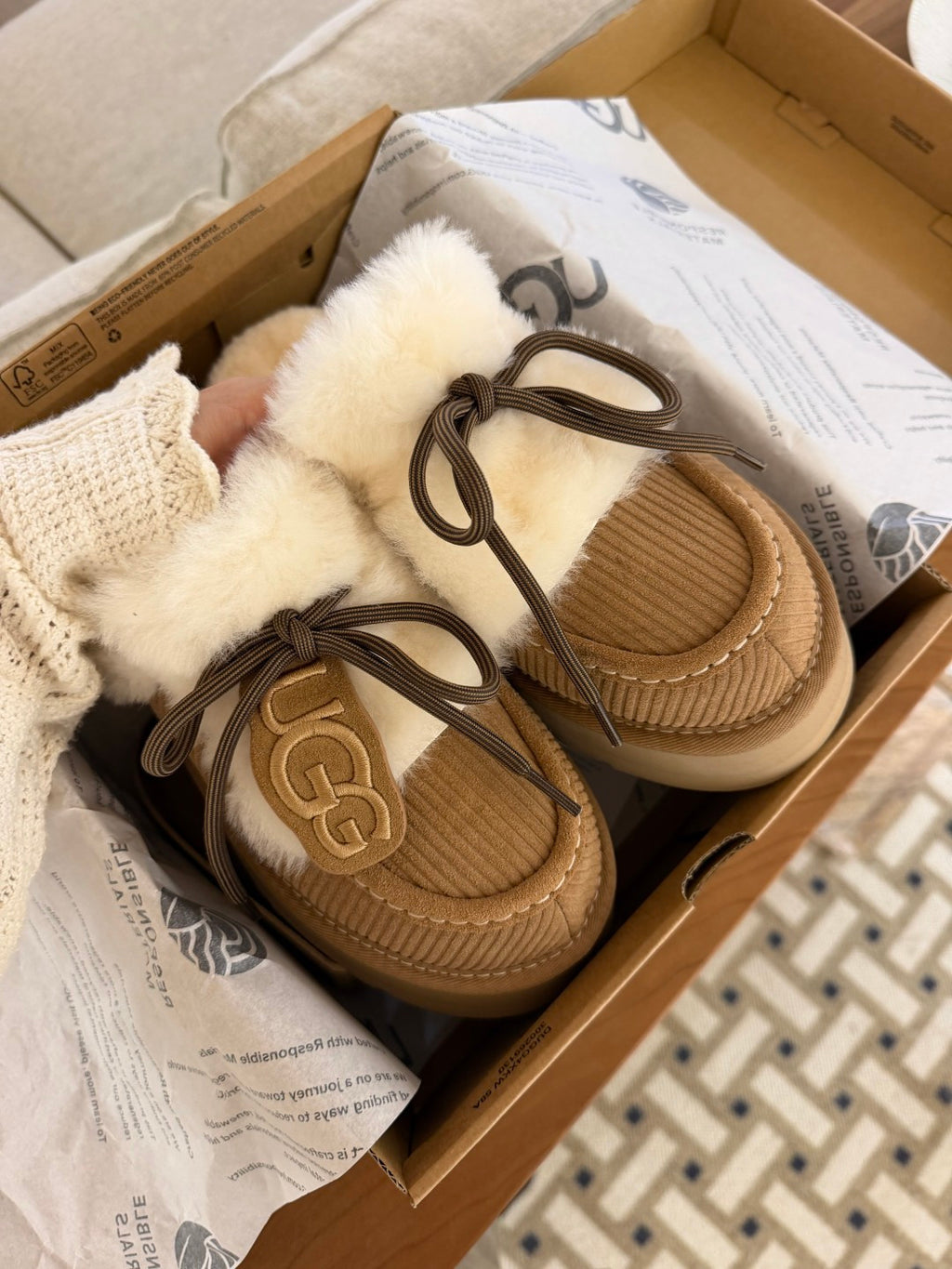 UGG DISQUETTE HERITAGE - Chinelos - chestnut