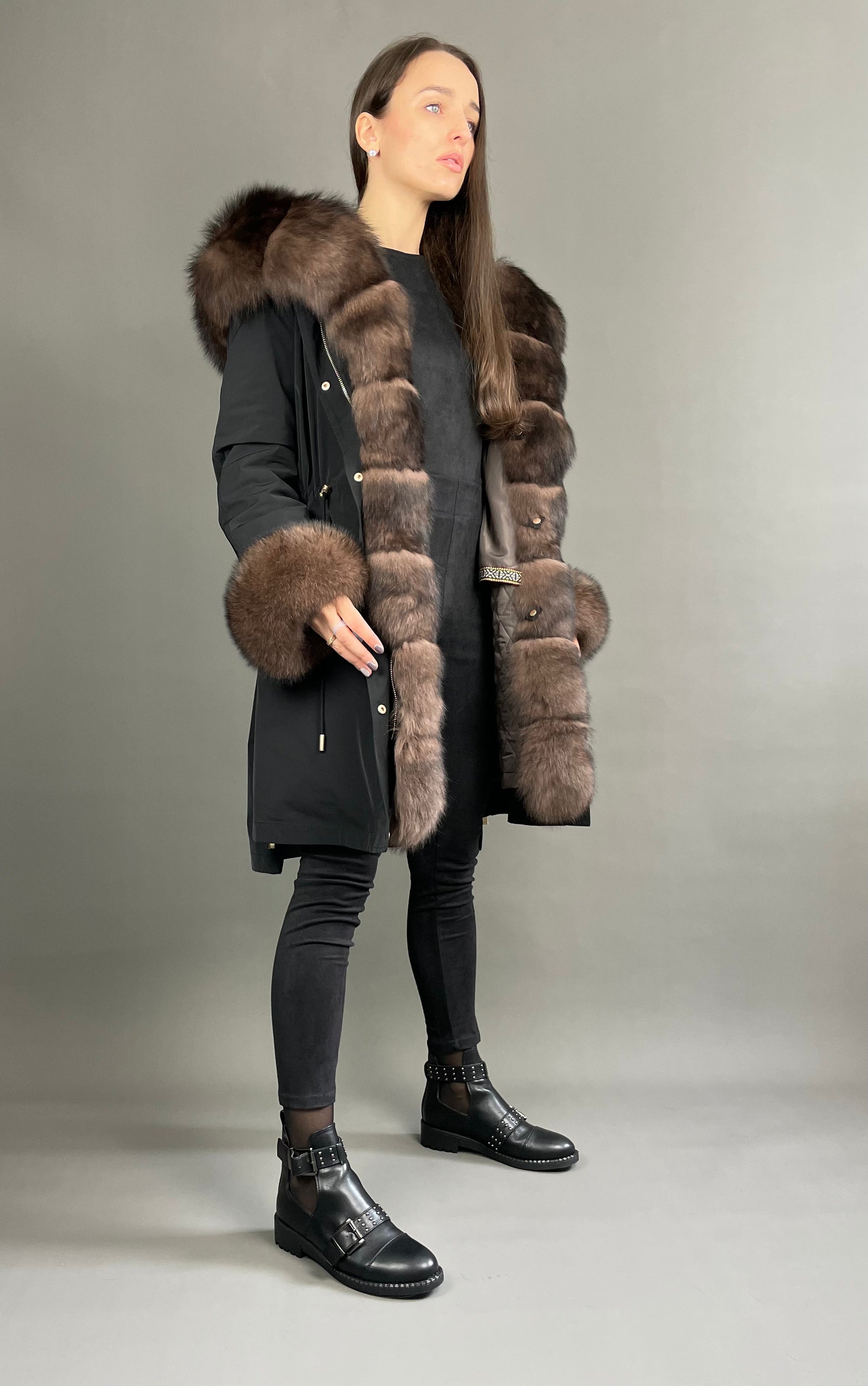 Parka LUX Black (BF99) ar brūnu kažokādu (M3) / Rex sievietēm 95 cm