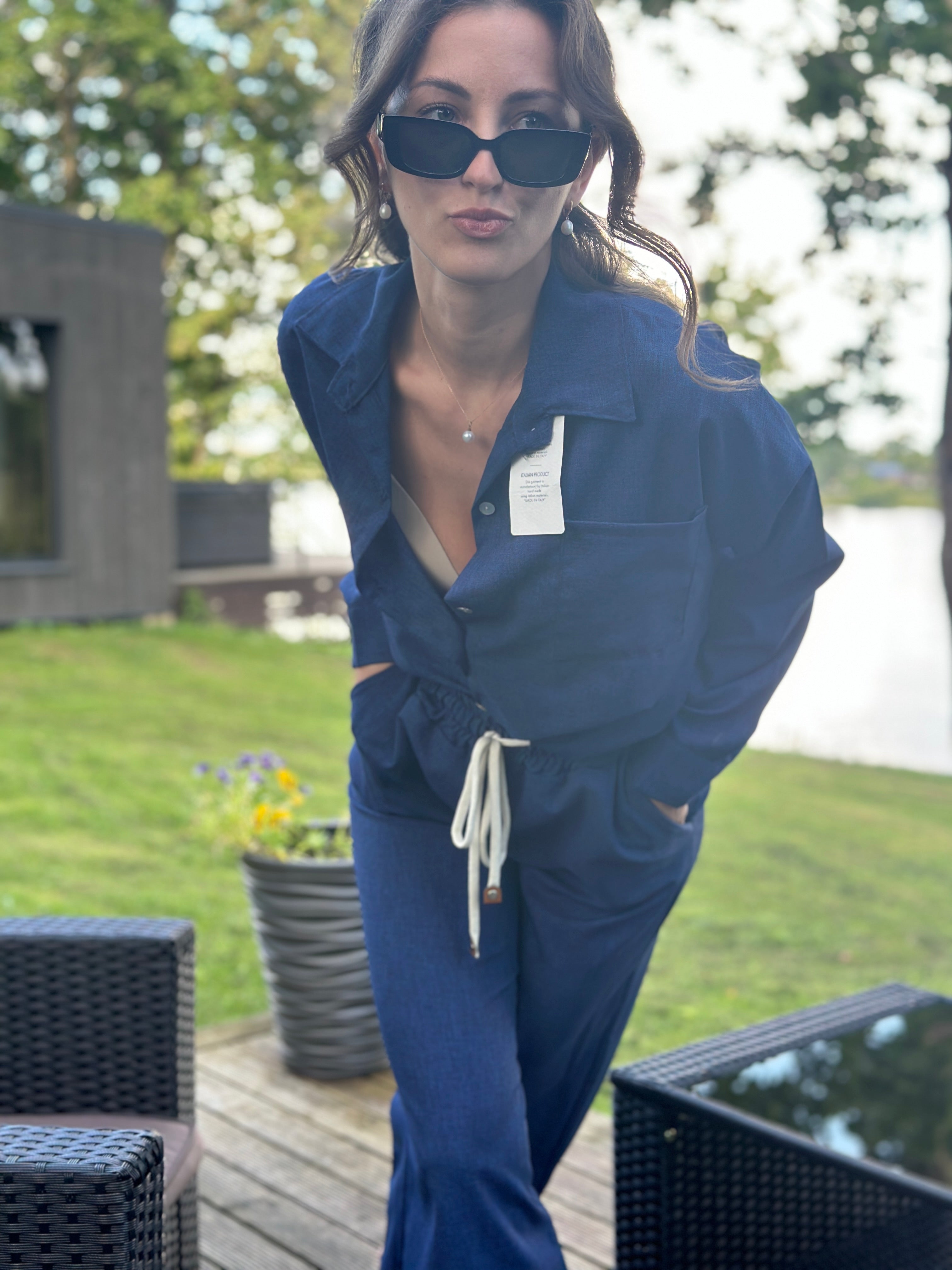 Blue pantsuit 01427