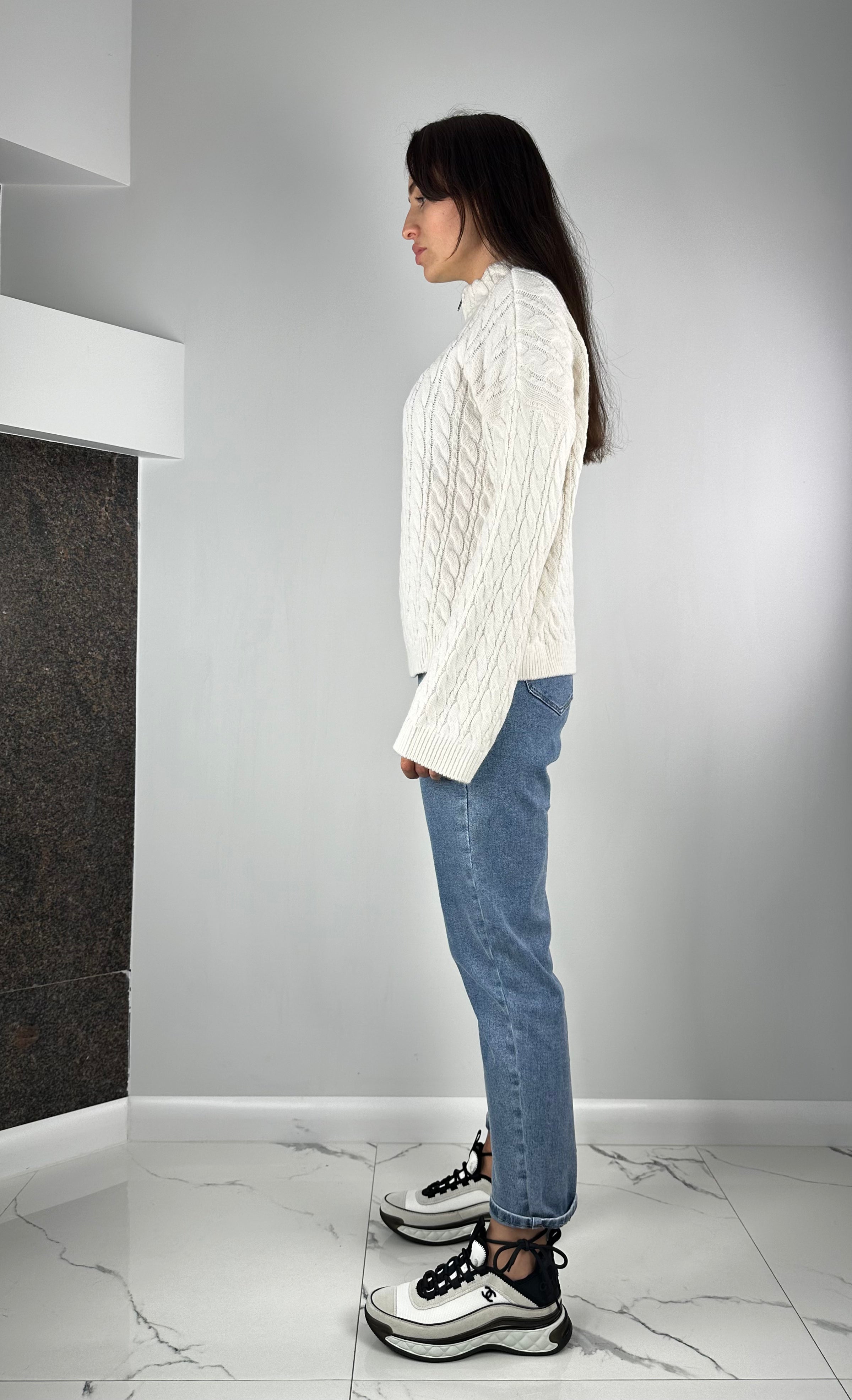 White Jumper