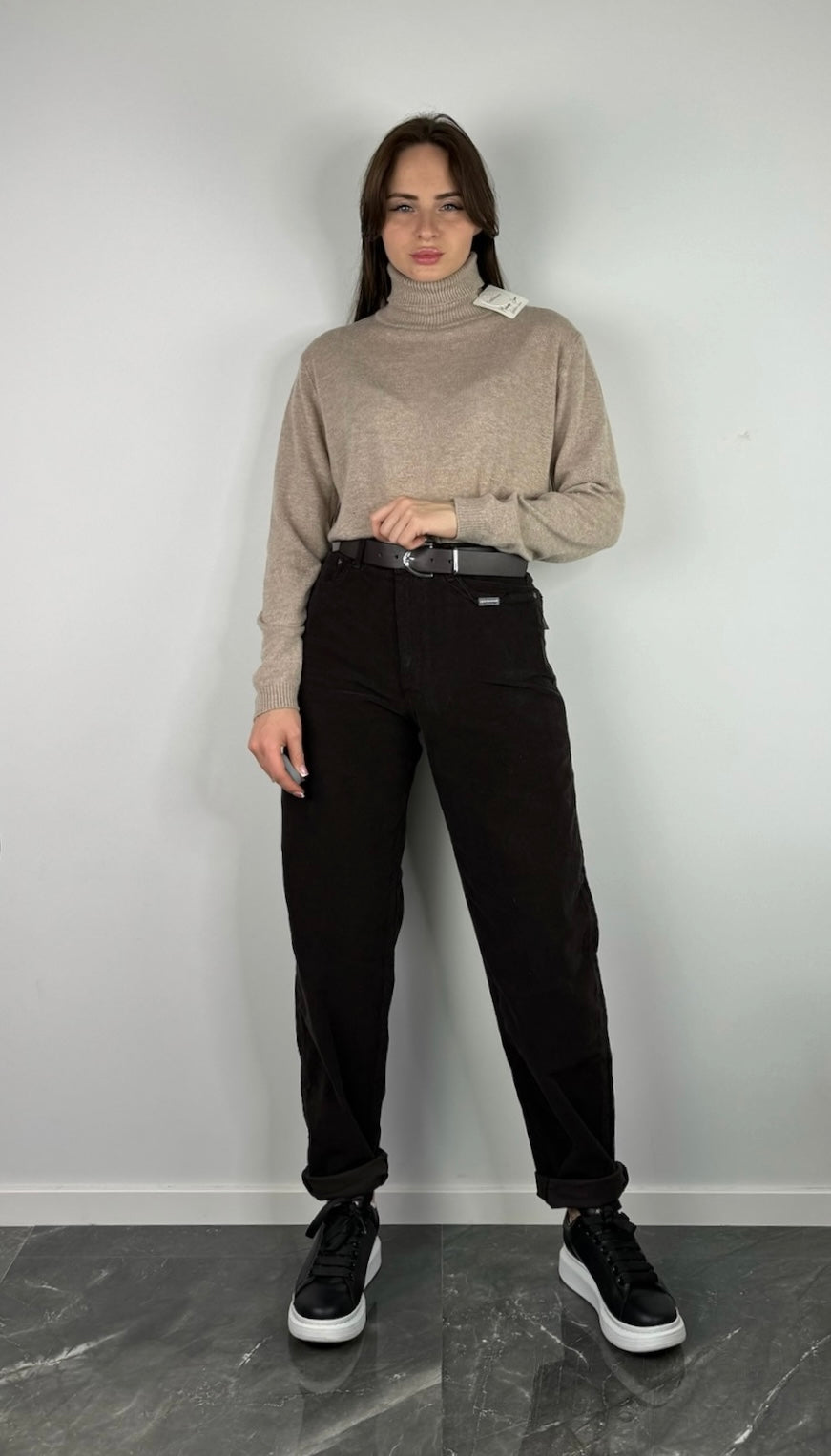 Brown MICRO VELVET MOM PANTS