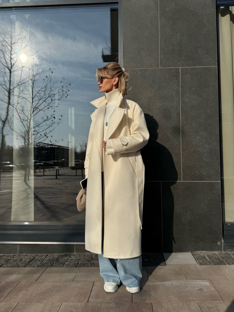 Women’s Oversized Long Coat with Wide Lapels