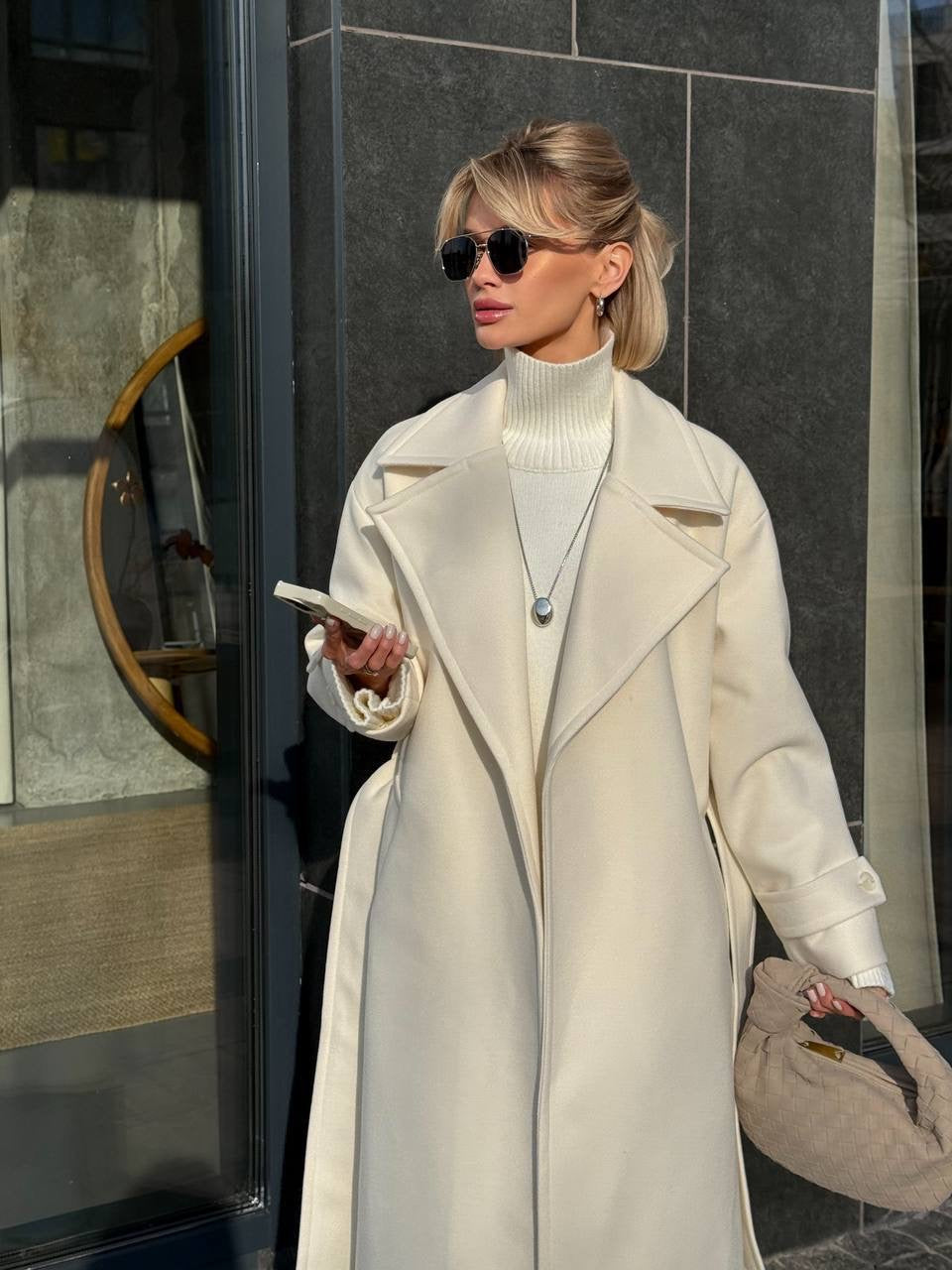 Women’s Oversized Long Coat with Wide Lapels