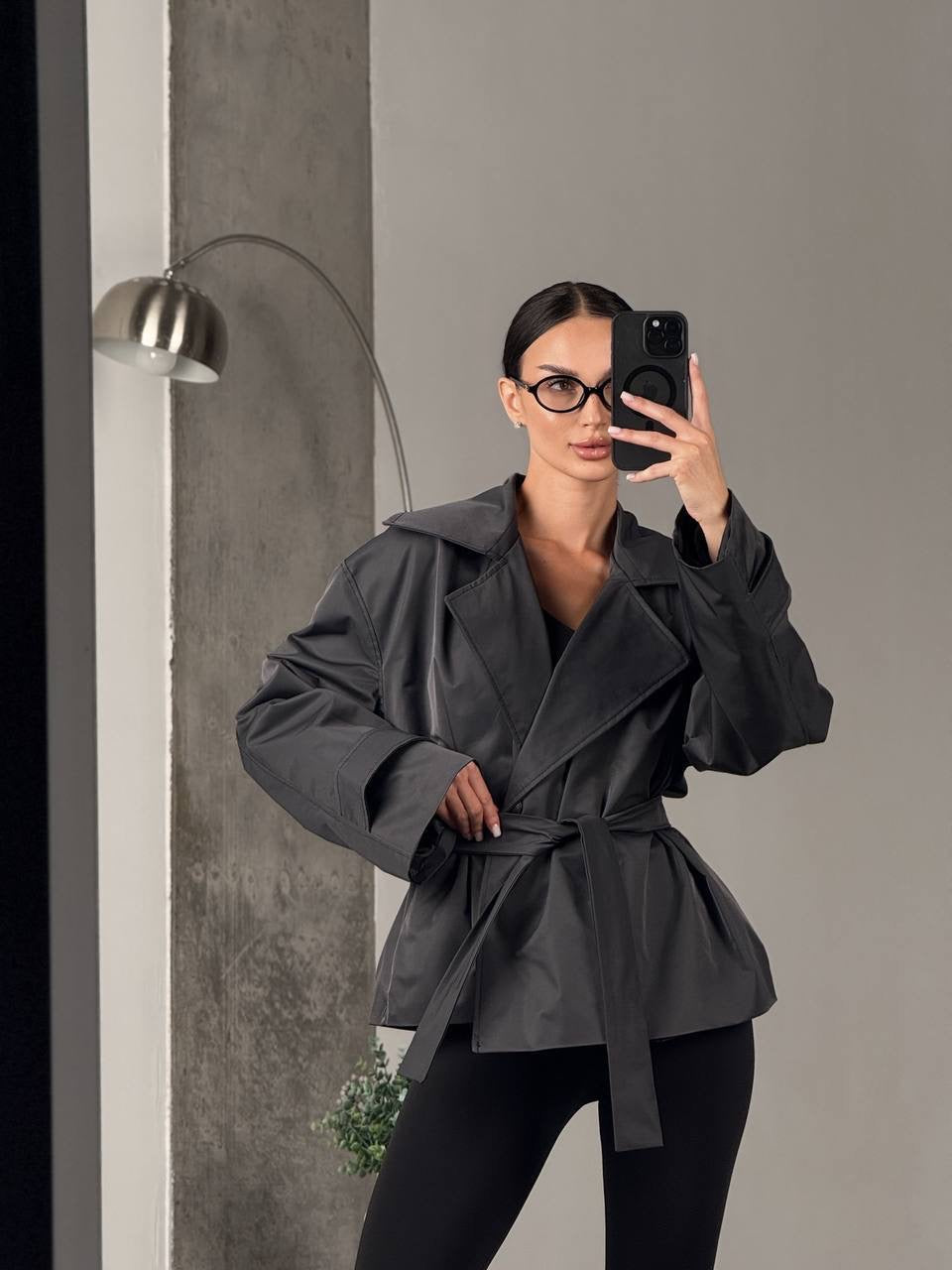 Women’s Cropped Trench Coat with Belt