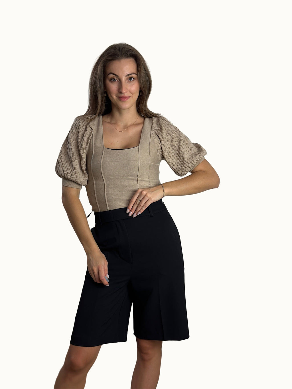 Top en maille beige à manches