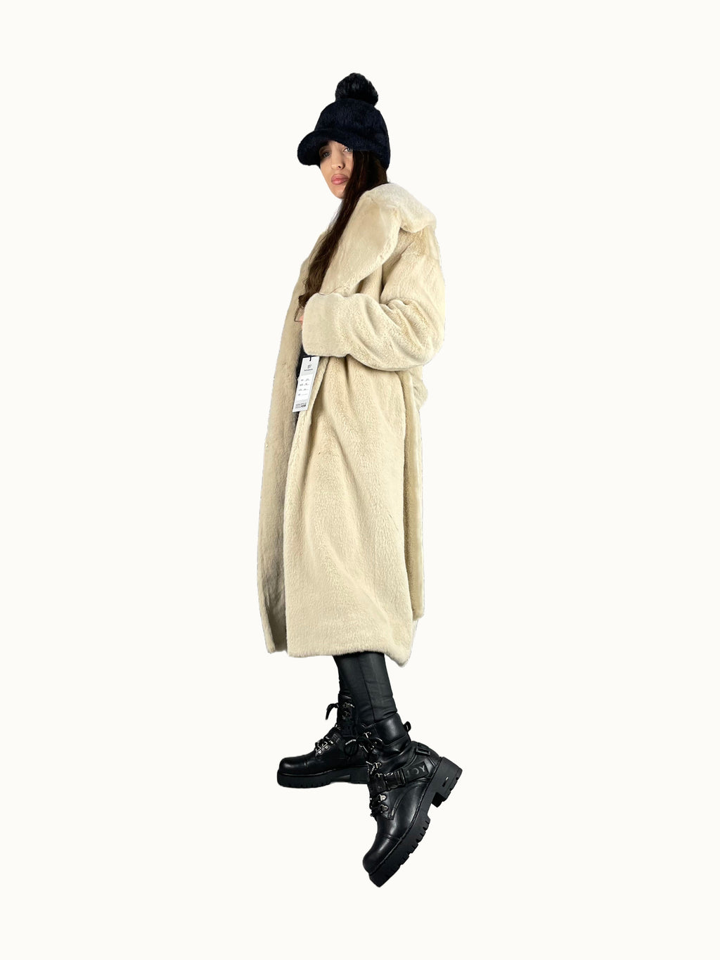 Manteau en fausse fourrure beige à ceinture