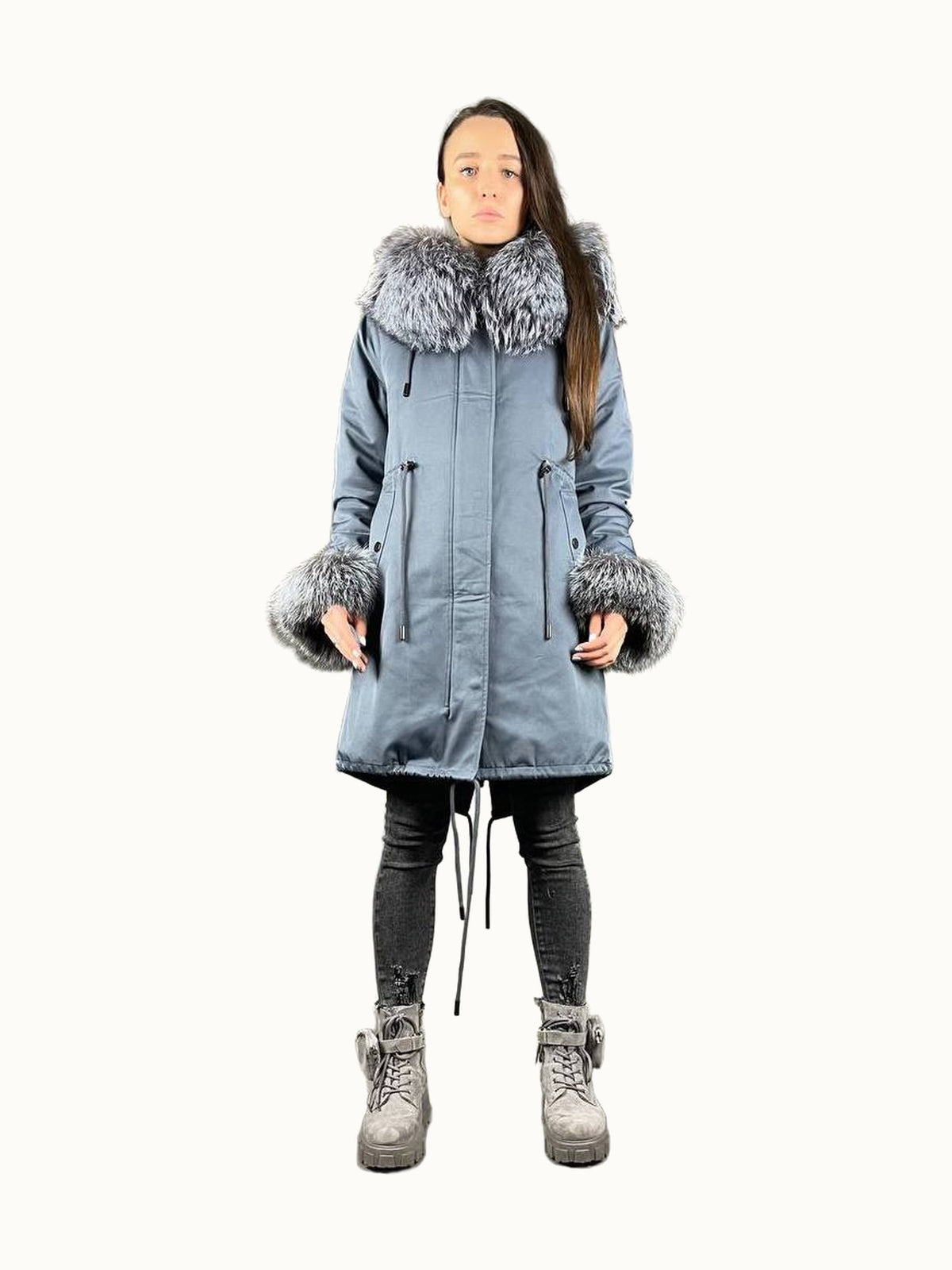 Parka Baltic Classic bleu clair à fourrure de renard argenté, 105 cm