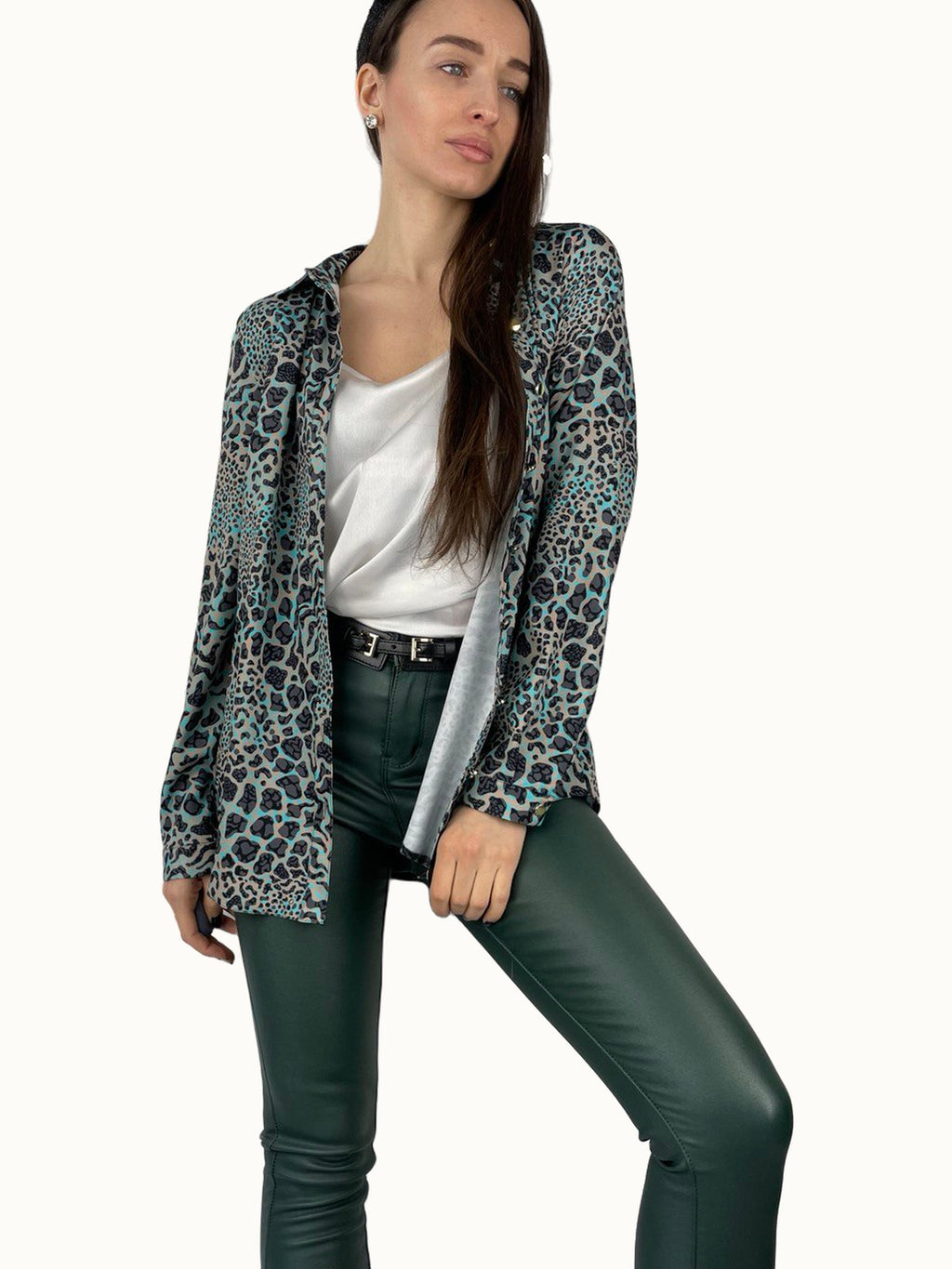 Chemise léopard verte