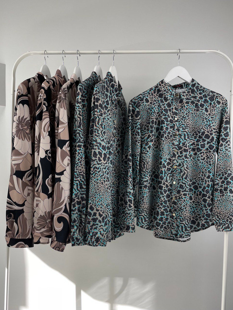 Chemise léopard verte