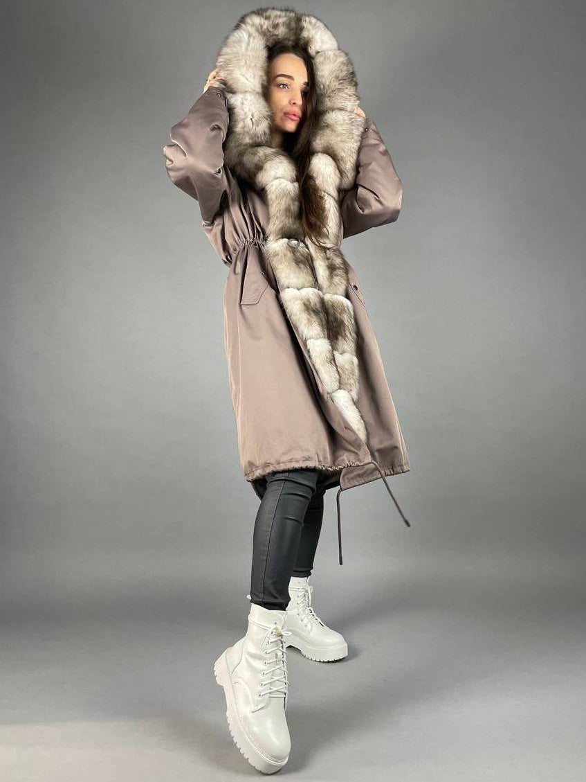 Parka Baltic Classic w kolorze cappuccino z beżowym futrem, 110 cm